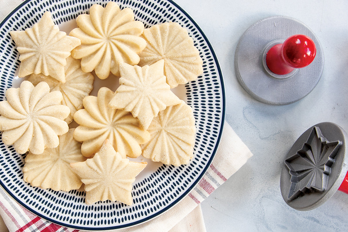 Nordic Ware - 01237 - Pretty Pleated Cookie Stamps