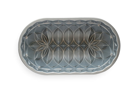 Nordic Ware - 82677 - Jubilee Loaf Pan