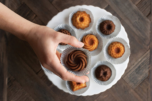 Nordic Ware - 85677 - Gold Bundt® Charms