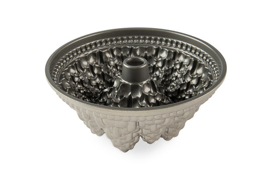 Nordic Ware - 89737 - Pine Forest Bundt® Pan