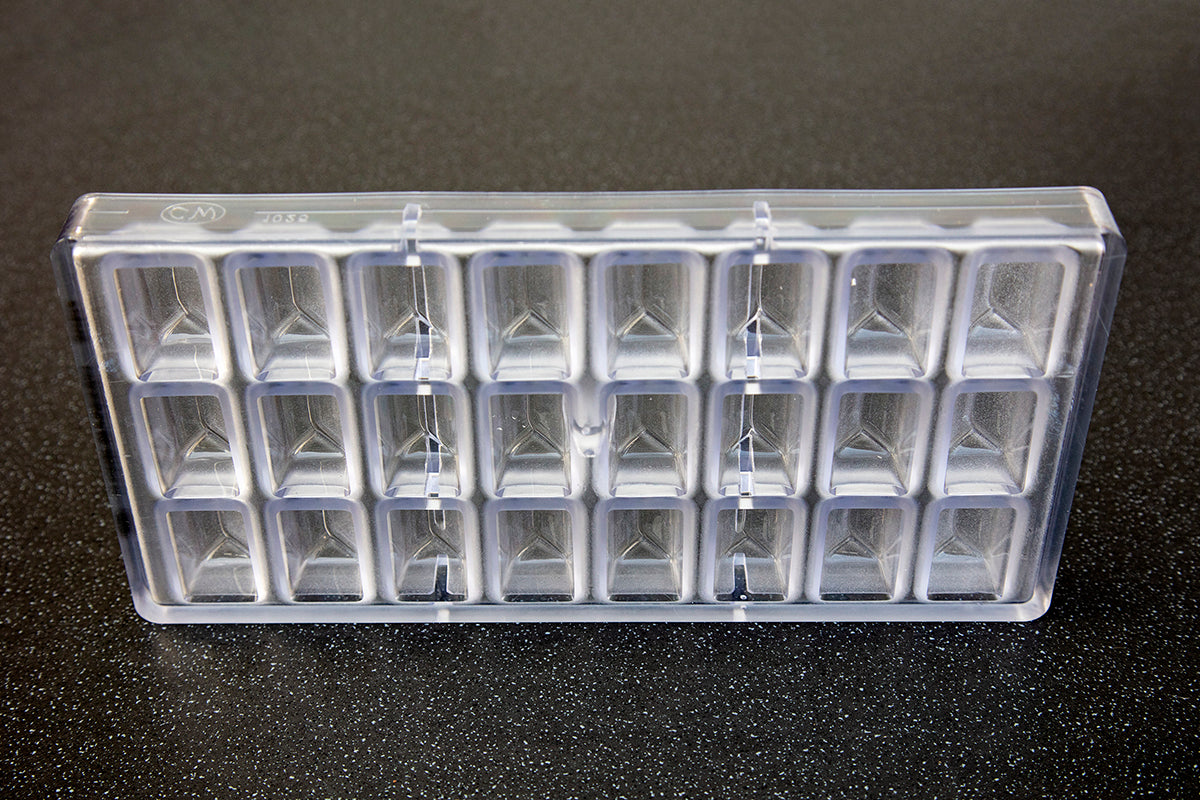 CW1025 - Chocolate World - Chocolate Ballotin Polycarbonate Mould