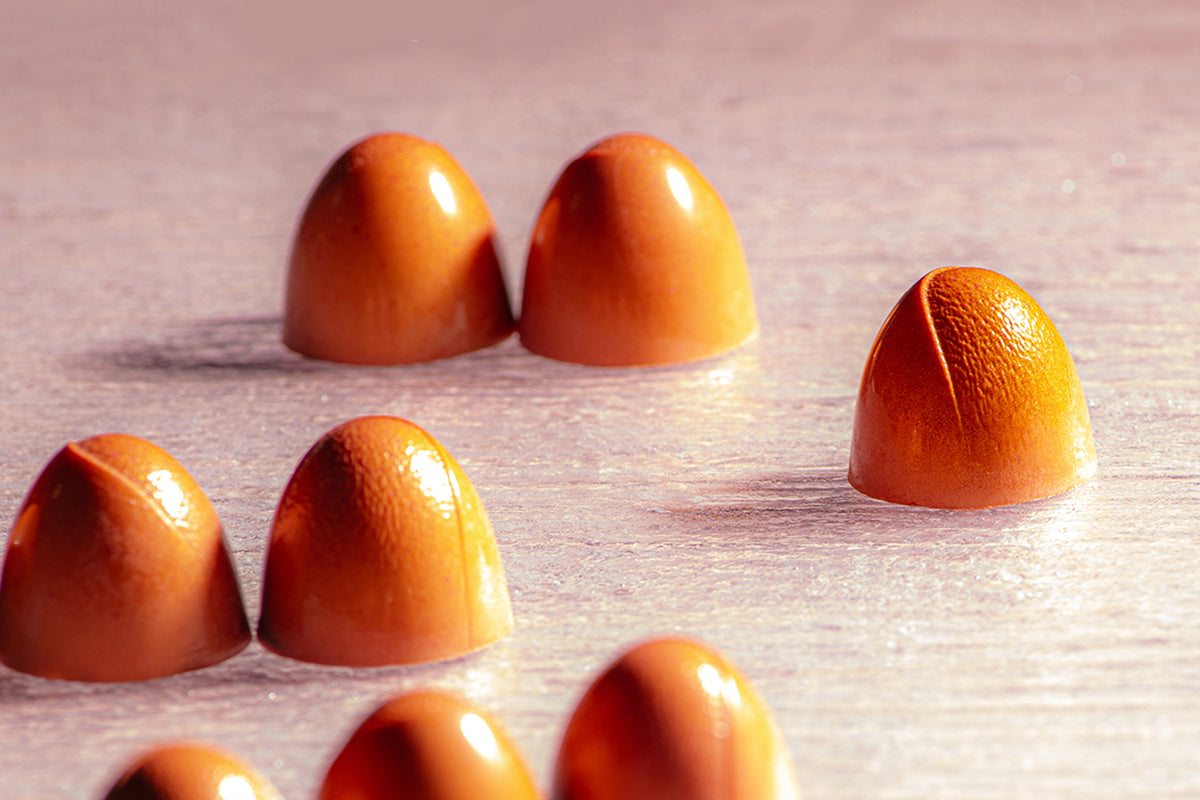 CW12092 - Chocolate World - Semi Textured Truffle Polycarbonate Mould