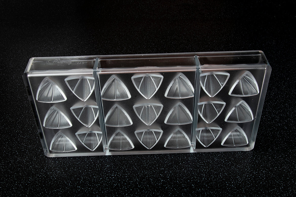 CW1764 - Chocolate World - Pyramid Deniz Karaca Polycarbonate Mould