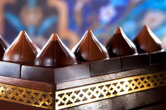 CW1793 - Chocolate World - Cube With Dome Polycarbonate Mould
