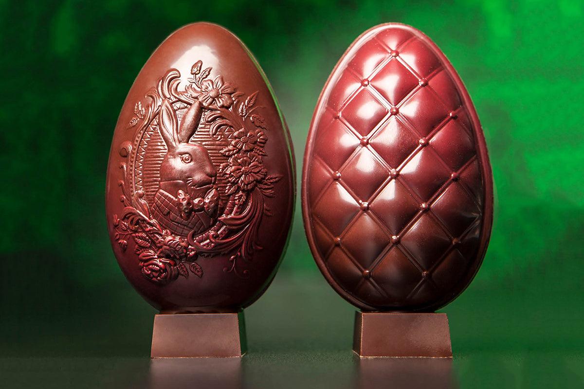 CW1889 - Chocolate World - Egg Belle-époque Polycarbonate Mould