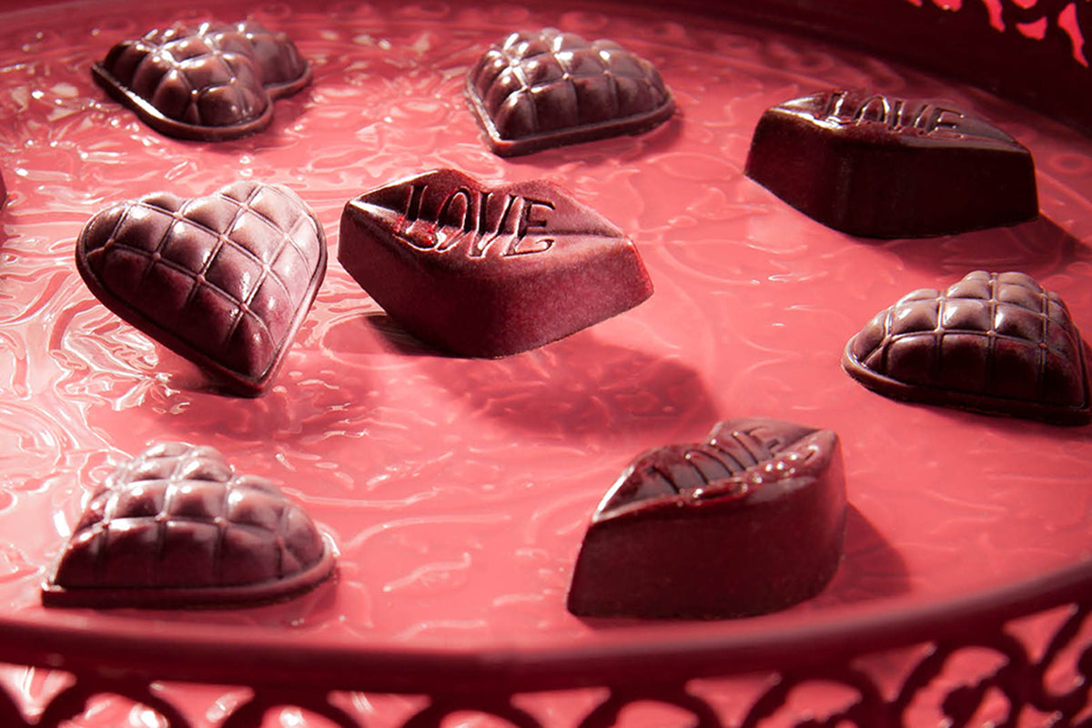 CW1892 - Chocolate World - Heart Chesterfield Polycarbonate Mould