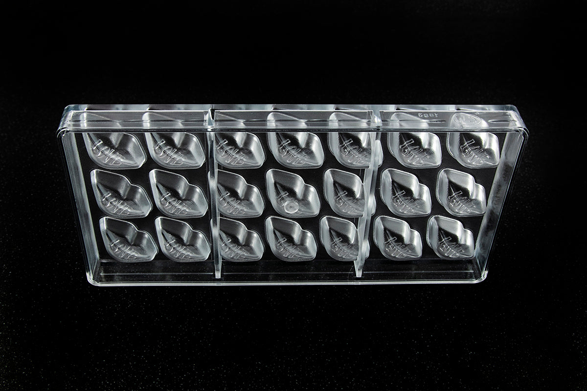 CW1893 - Chocolate World - "Love" Chocolate Lips Polycarbonate Mould