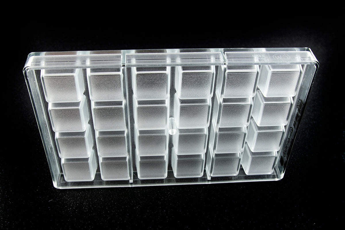 CW2150 - Chocolate World - Chocolate Square Polycarbonate Mould