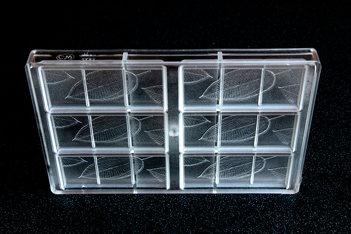 CW2433 - Chocolate World - Leaf Tablet 52 g Polycarbonate Mould