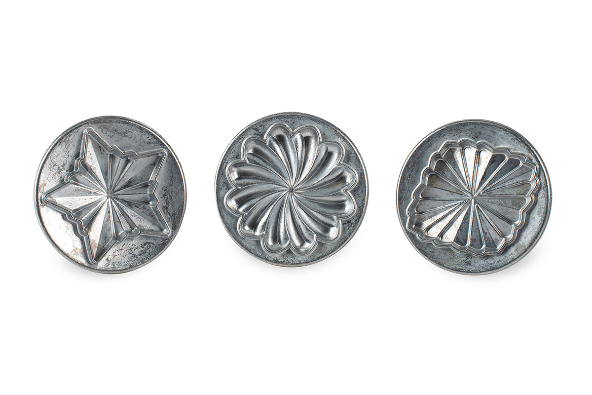 Nordic Ware - 01237 - Pretty Pleated Cookie Stamps