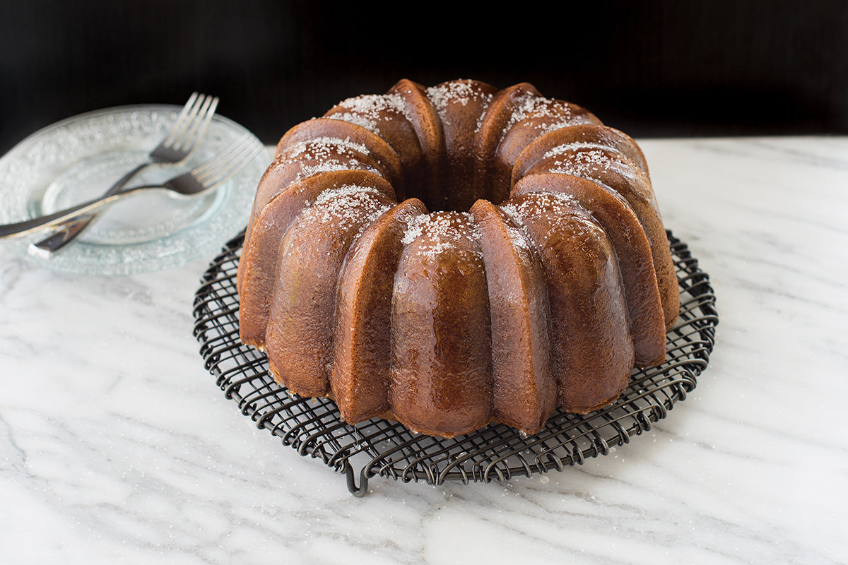 Nordic Ware - 50077 - Anniversary Bundt ® Pan