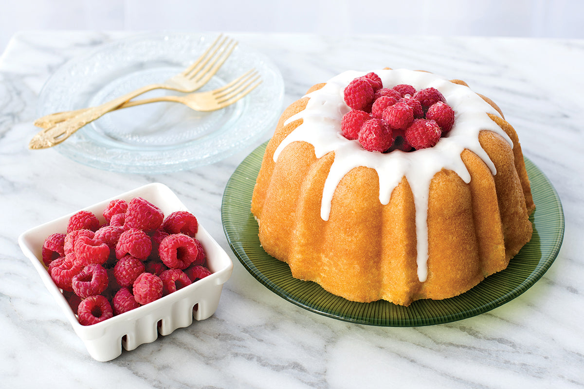 Nordic Ware - 51277 - 6-Cup Anniversary Bundt ® Pan
