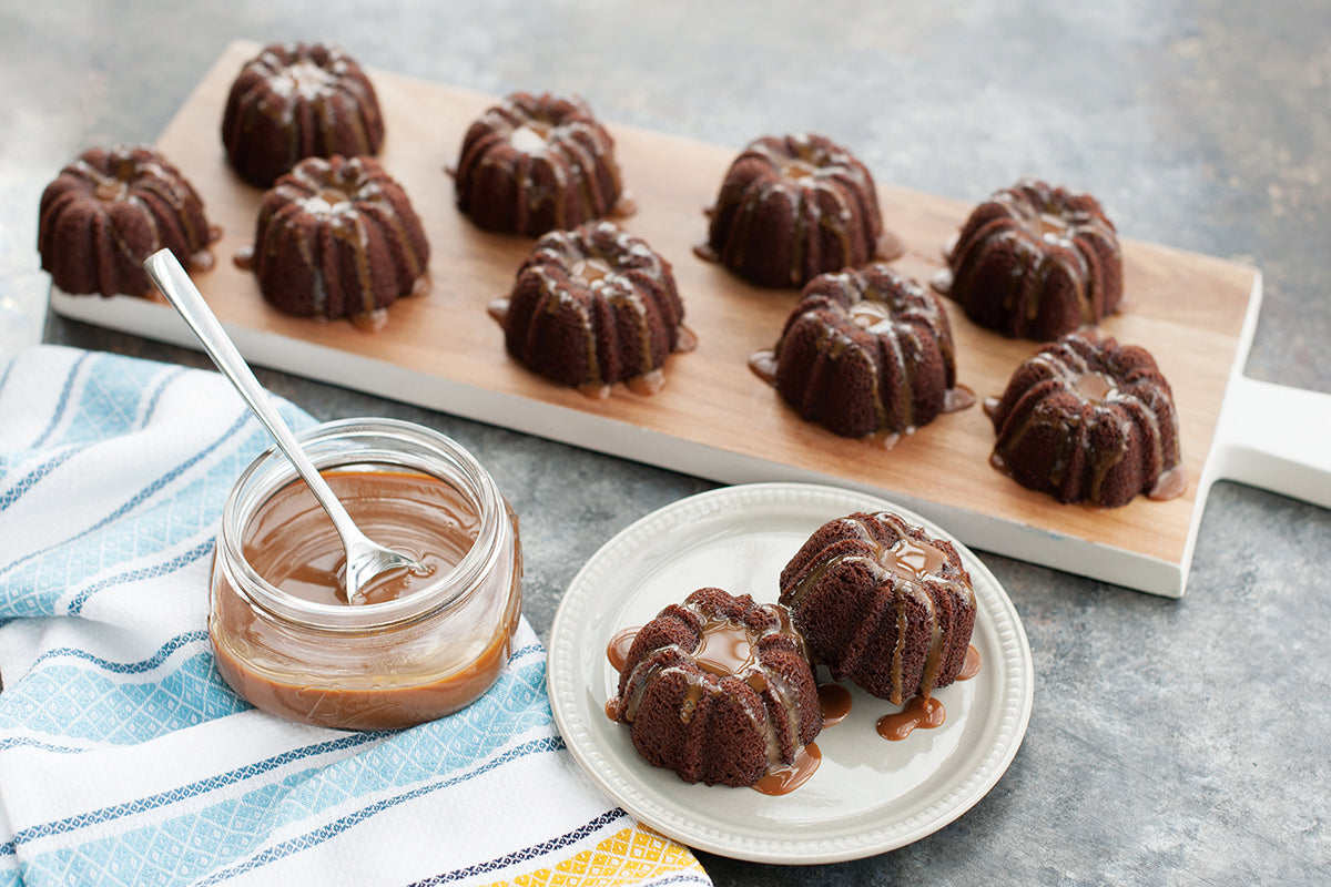 Nordic Ware - 52824 - Bundt ® Brownie Pan