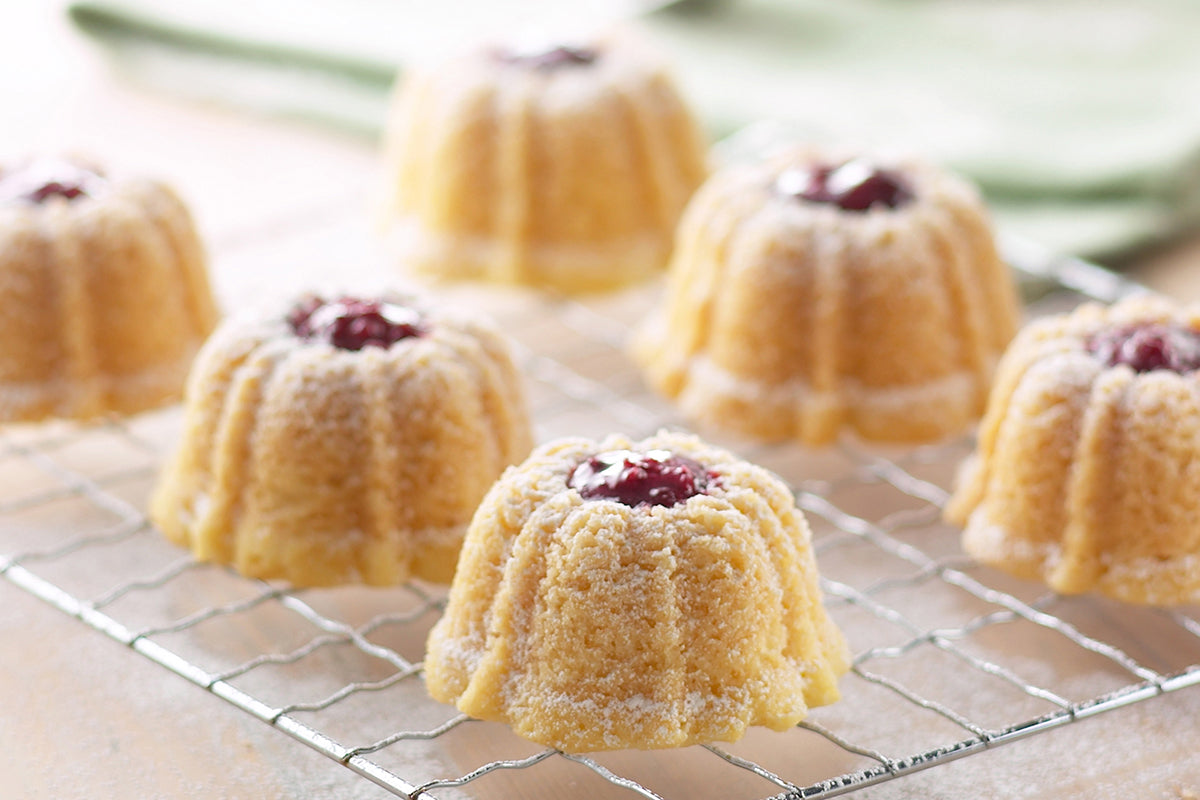 Nordic Ware - 52824 - Bundt ® Brownie Pan