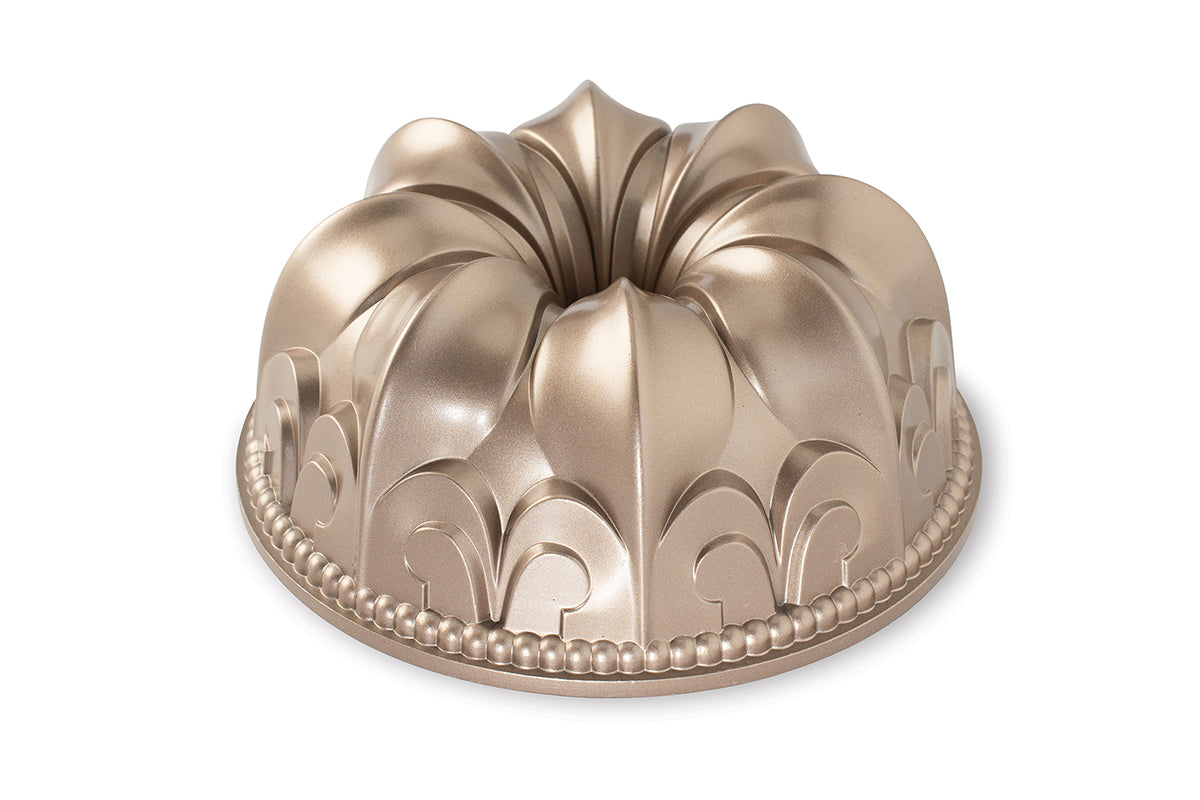 Nordic Ware - 53248 - Fleur De Lis Bundt ® Pan