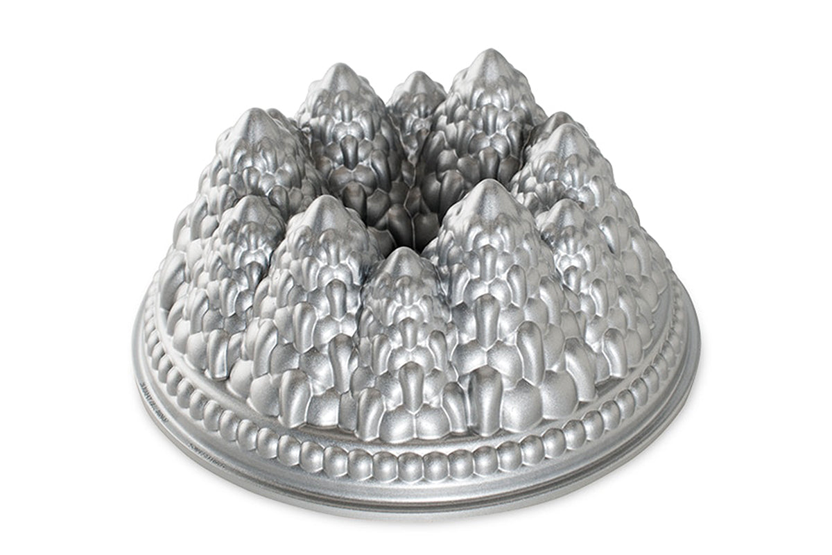 Nordic Ware - 89737 - Pine Forest Bundt® Pan