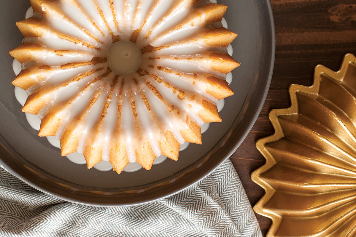 Nordic Ware - 93277 - 5 Cup Brilliance Bundt ® Pan