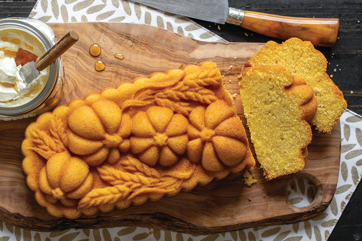 Nordic Ware - 93448 -  Wheat & Pumpkin Loaf Pan Bundt - UK Dispatch