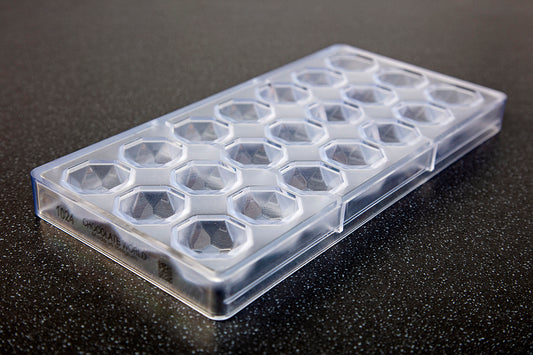 CW1024 - Chocolate World - Chocolate Diamond Polycarbonate Mould