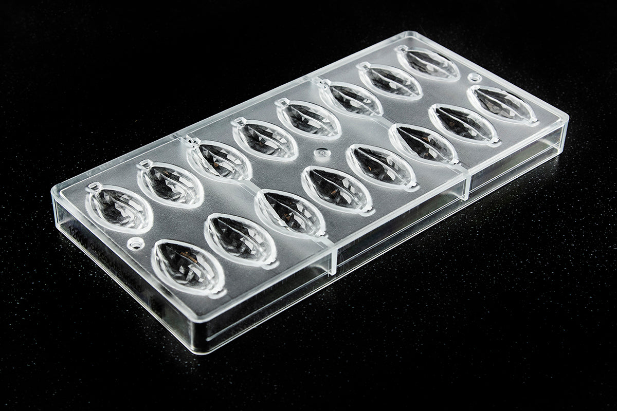 CW12000 - Chocolate World - Facet Cocoa Bean Polycarbonate Mould