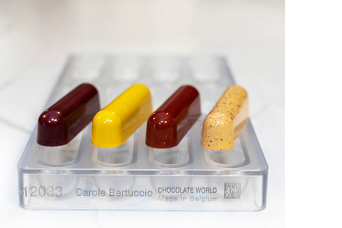 CW12033 - Chocolate World - Eclair Snack Bar Polycarbonate Mould
