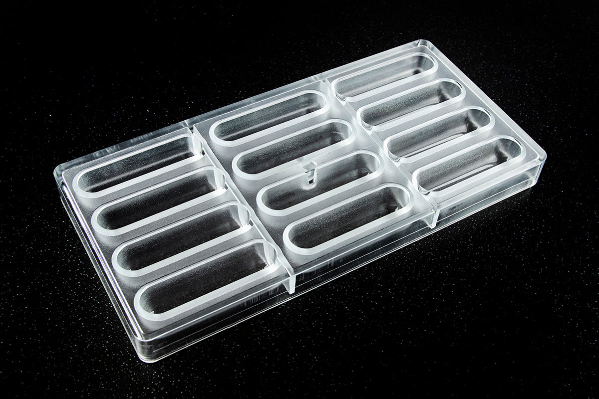 CW12033 - Chocolate World - Eclair Snack Bar Polycarbonate Mould