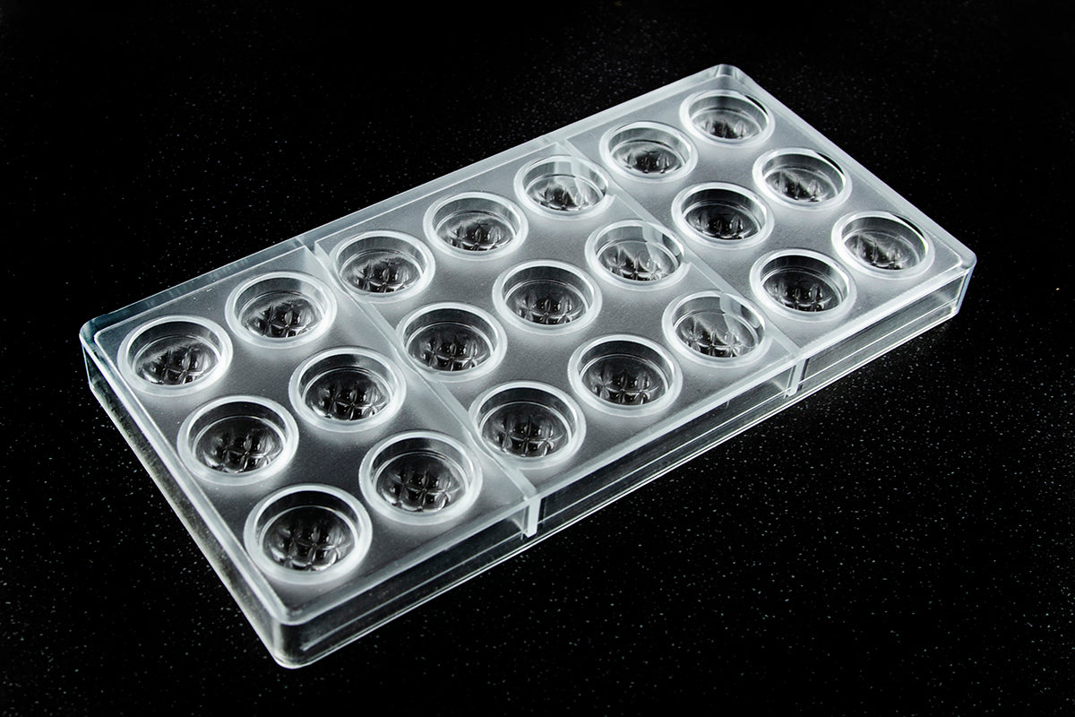 CW12046 - Chocolate World - Chesterfield Chocolate Polycarbonate Mould