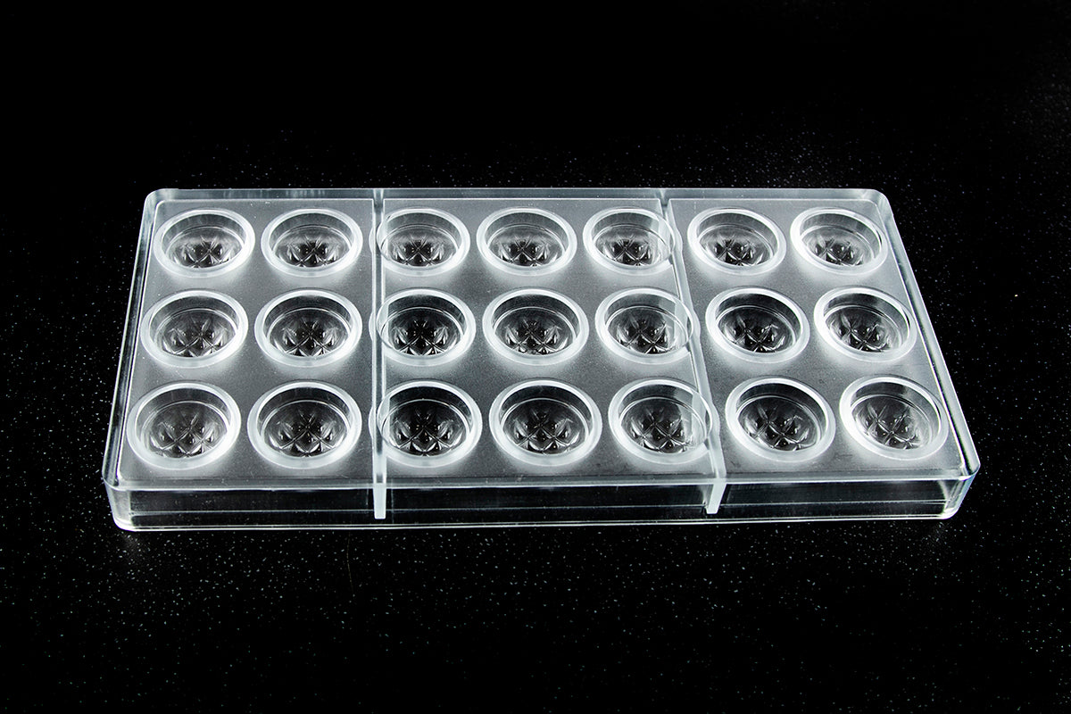 CW12046 - Chocolate World - Chesterfield Chocolate Polycarbonate Mould