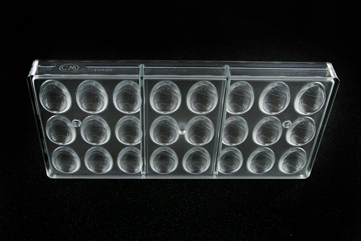 CW12090 - Chocolate World - Egg With Wave Pattern Polycarbonate Mould