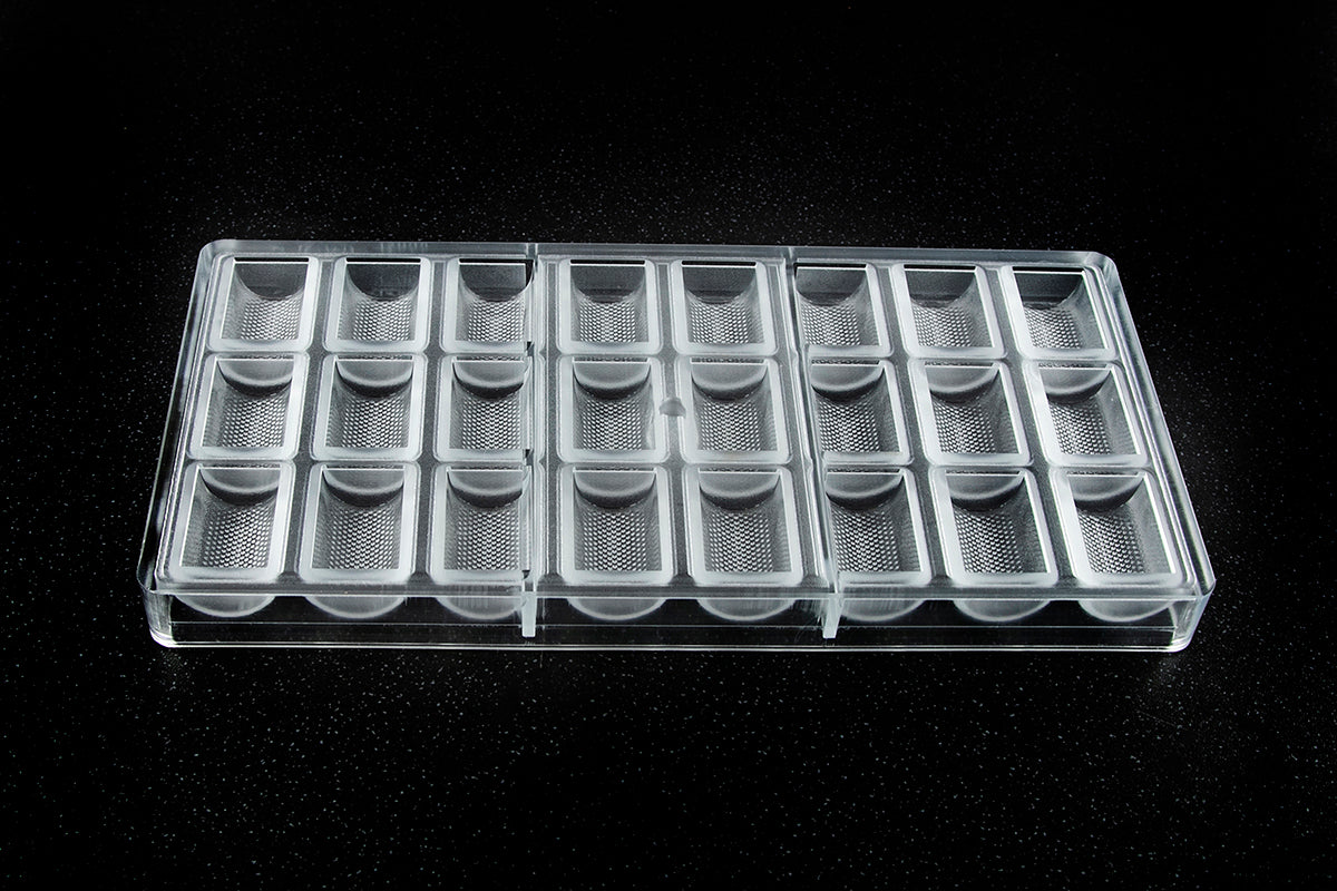 CW12098 - Chocolate World - Buche With Grid Polycarbonate Mould
