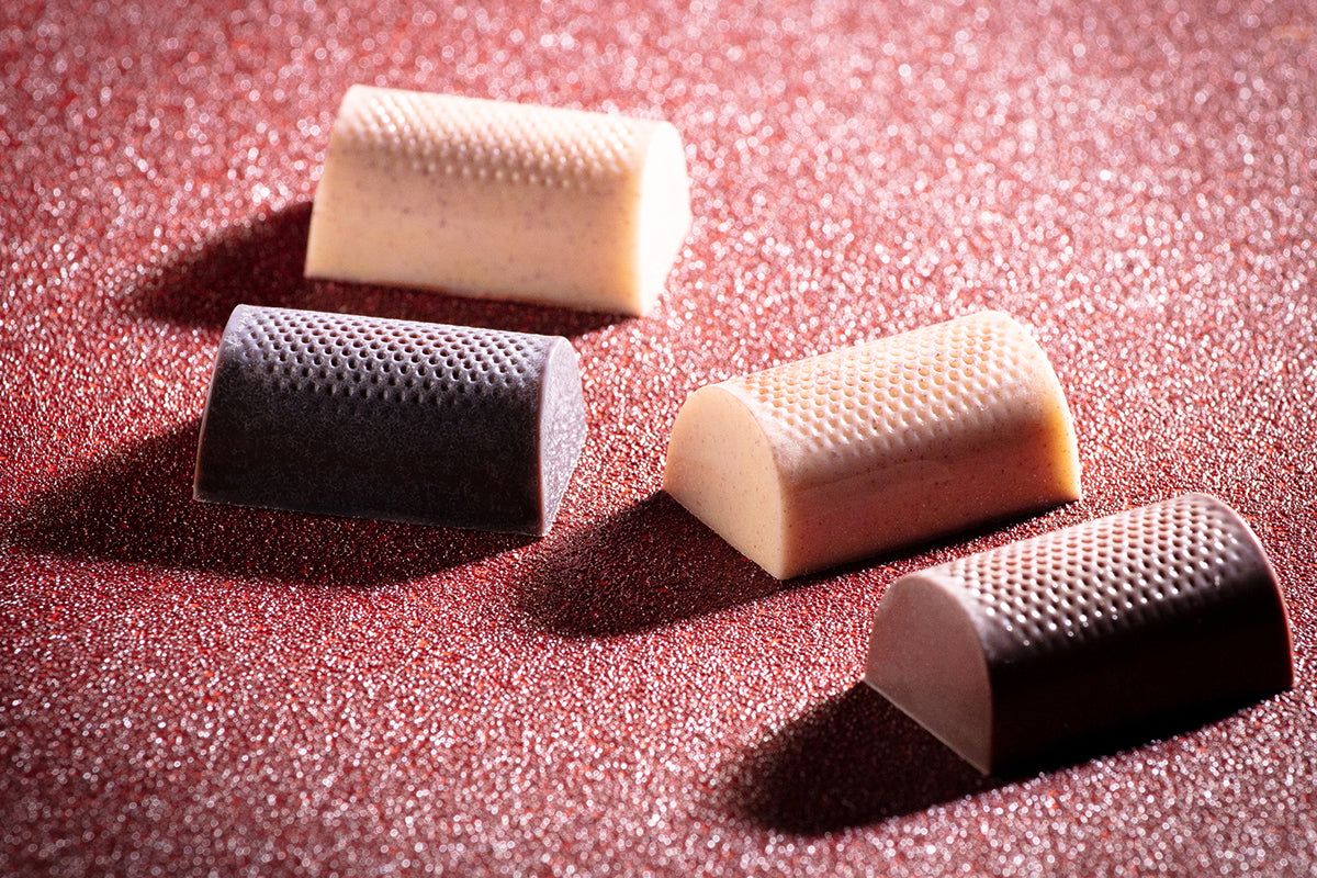 CW12098 - Chocolate World - Buche With Grid Polycarbonate Mould