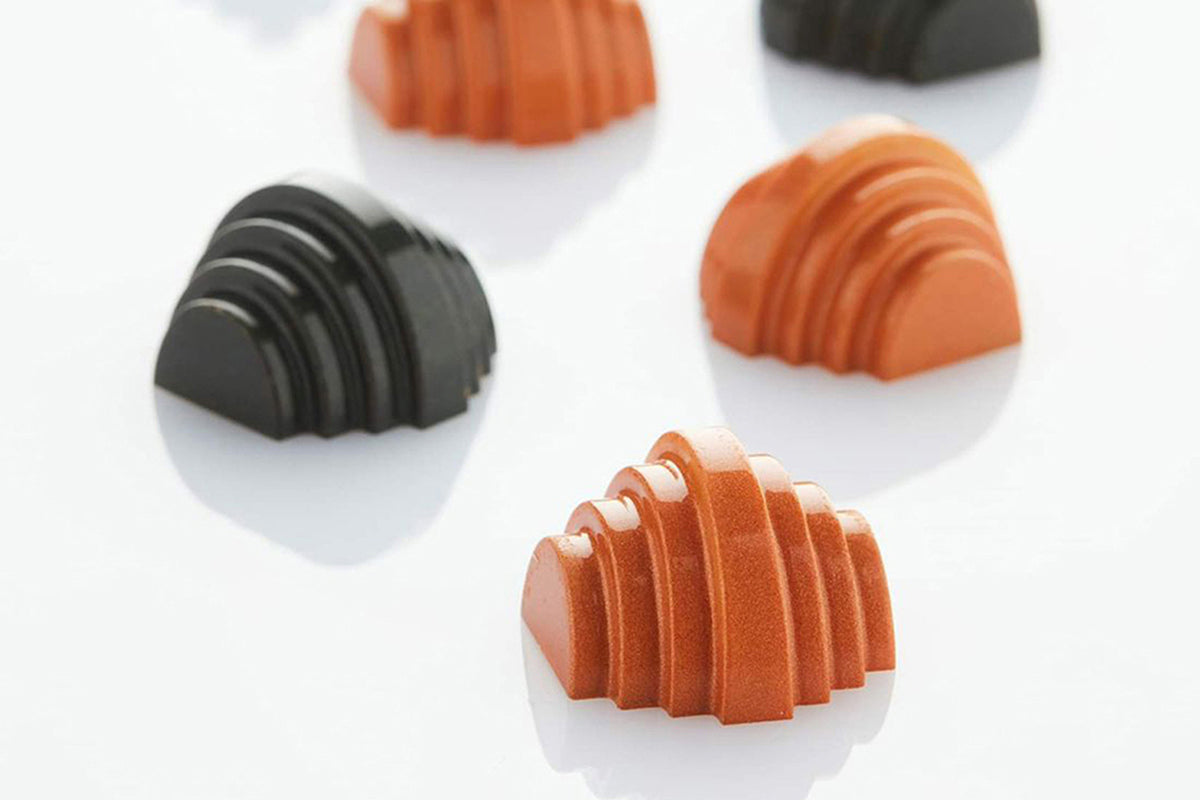 CW12124 - Chocolate World - Tourage - Dutch Pastry Team Polycarbonate Mould