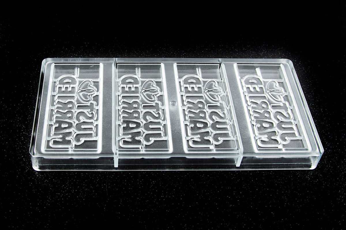 CW12143 - Chocolate World - Just Married Polycarbonate Mould