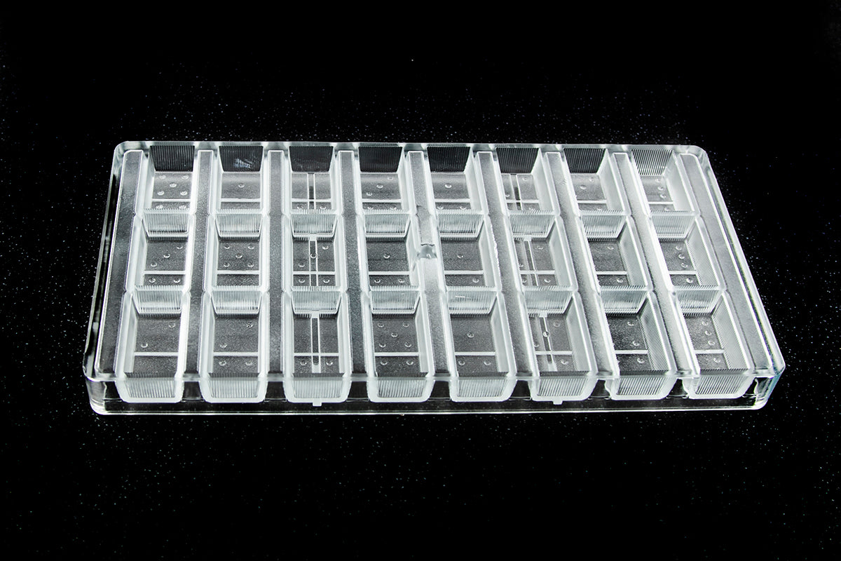 CW1330 - Chocolate World - Chocolate Domino Polycarbonate Mould