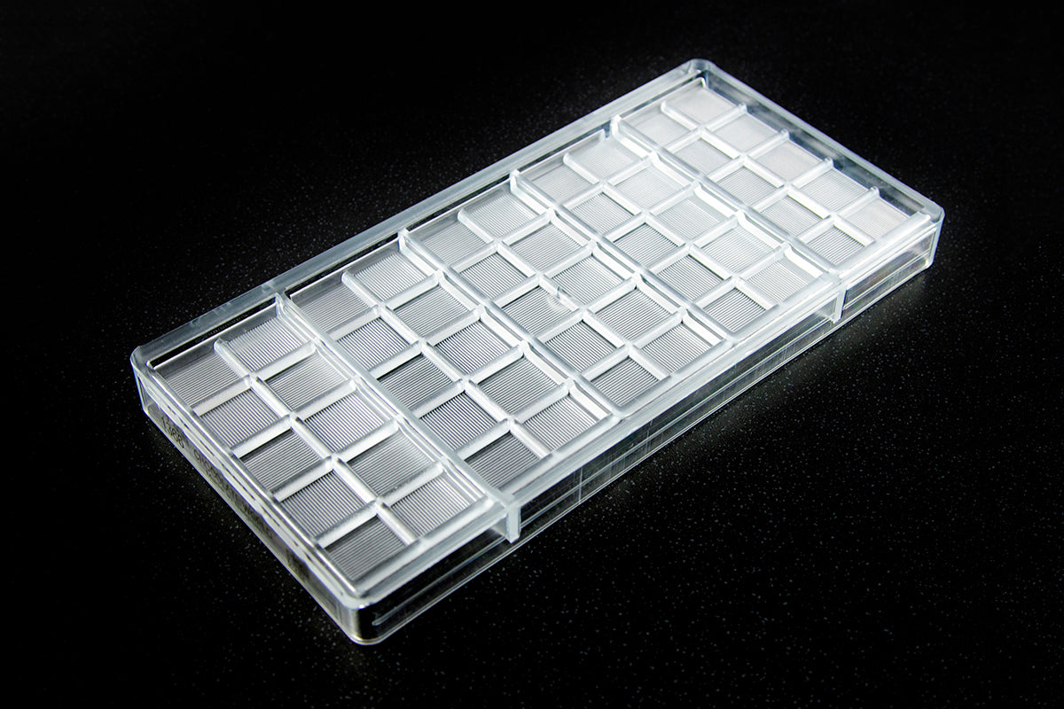 CW1366 - Chocolate World - 41 g Chocolate Tablet Polycarbonate Mould