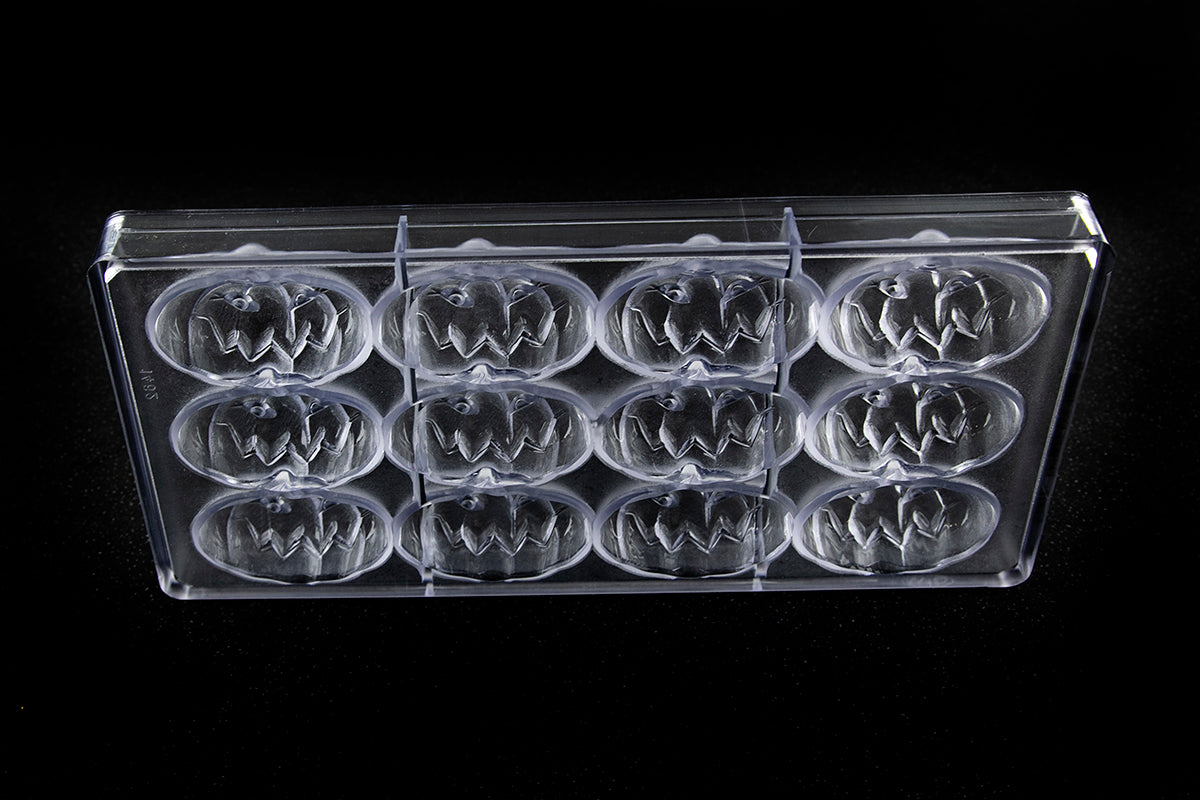 CW1462 - Chocolate World - Large Chocolate Pumpkin Polycarbonate Mould