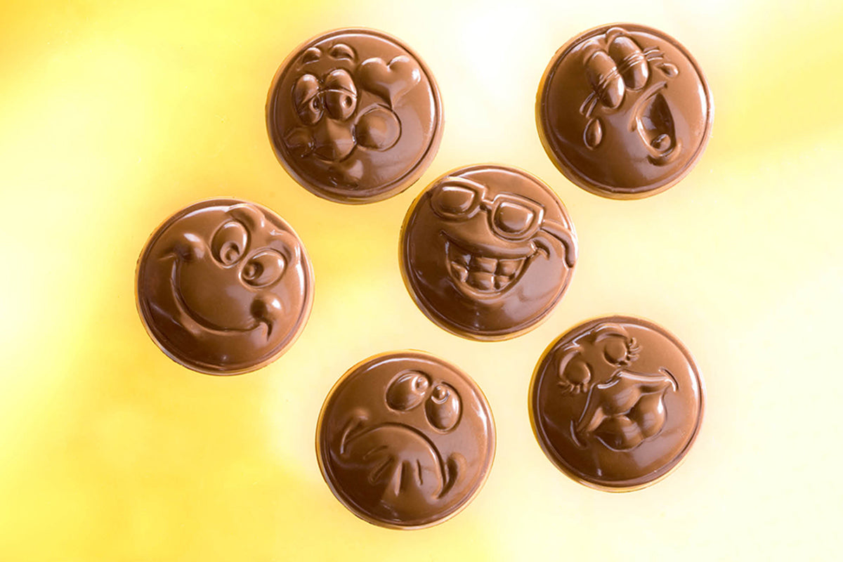 CW1531 - Chocolate World - Smileys 6 Figures Polycarbonate Mould