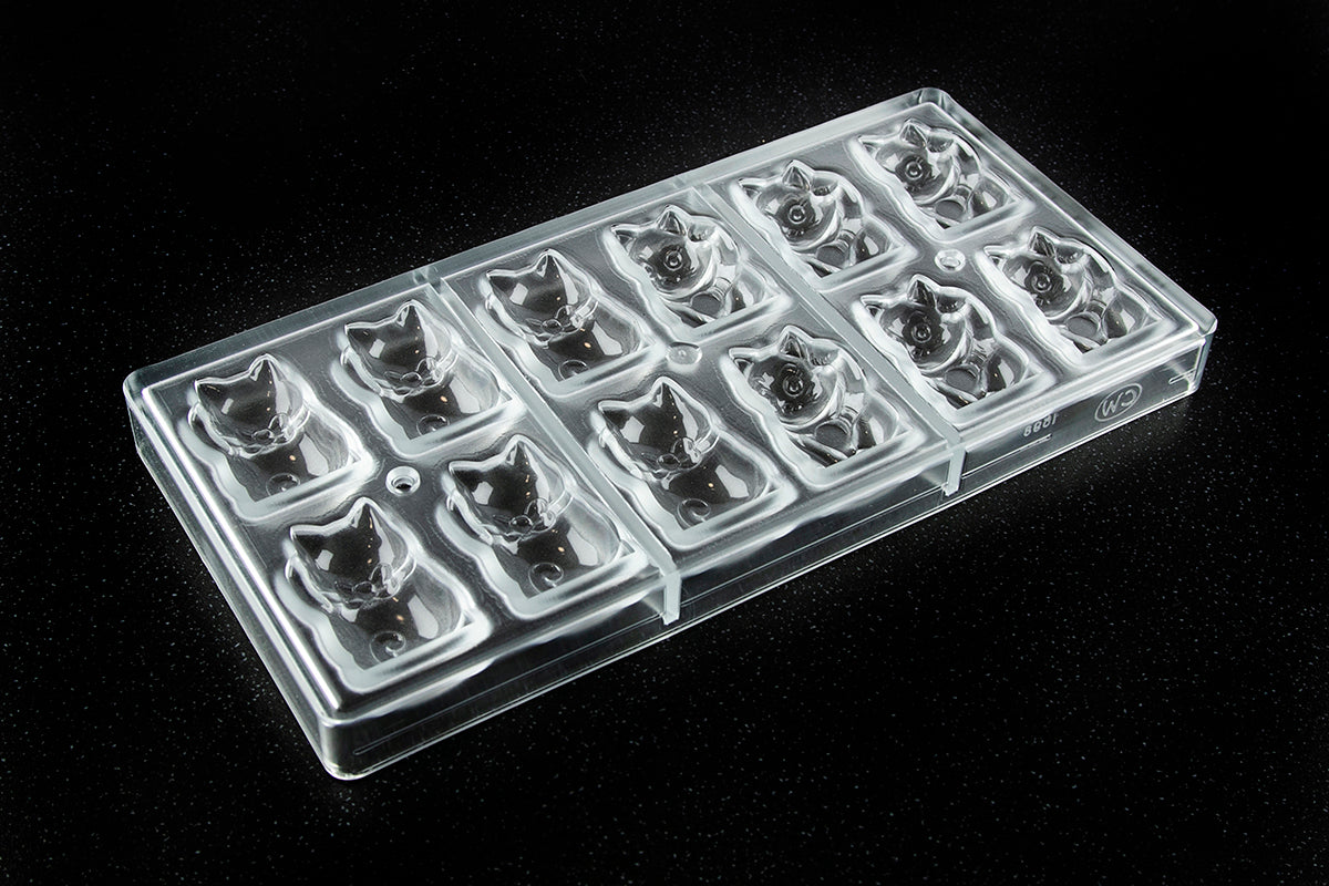 CW1598 - Chocolate World - Maneki Neko Lucky Cat Polycarbonate Mould