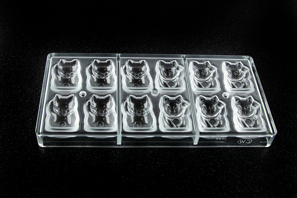 CW1598 - Chocolate World - Maneki Neko Lucky Cat Polycarbonate Mould