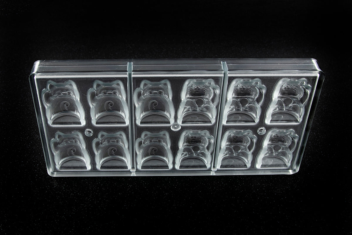 CW1598 - Chocolate World - Maneki Neko Lucky Cat Polycarbonate Mould