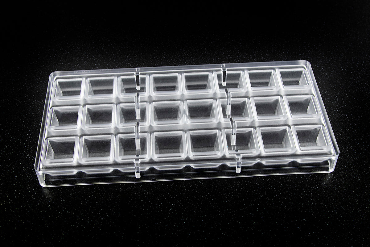 CW1630 - Chocolate World - Chocolate Blank Cube Polycarbonate Mould