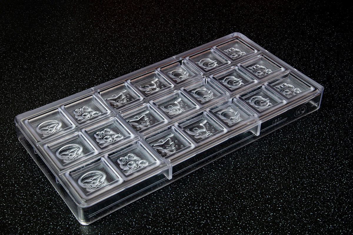 CW1660 - Chocolate World - 7 Christmas Figures Polycarbonate Mould