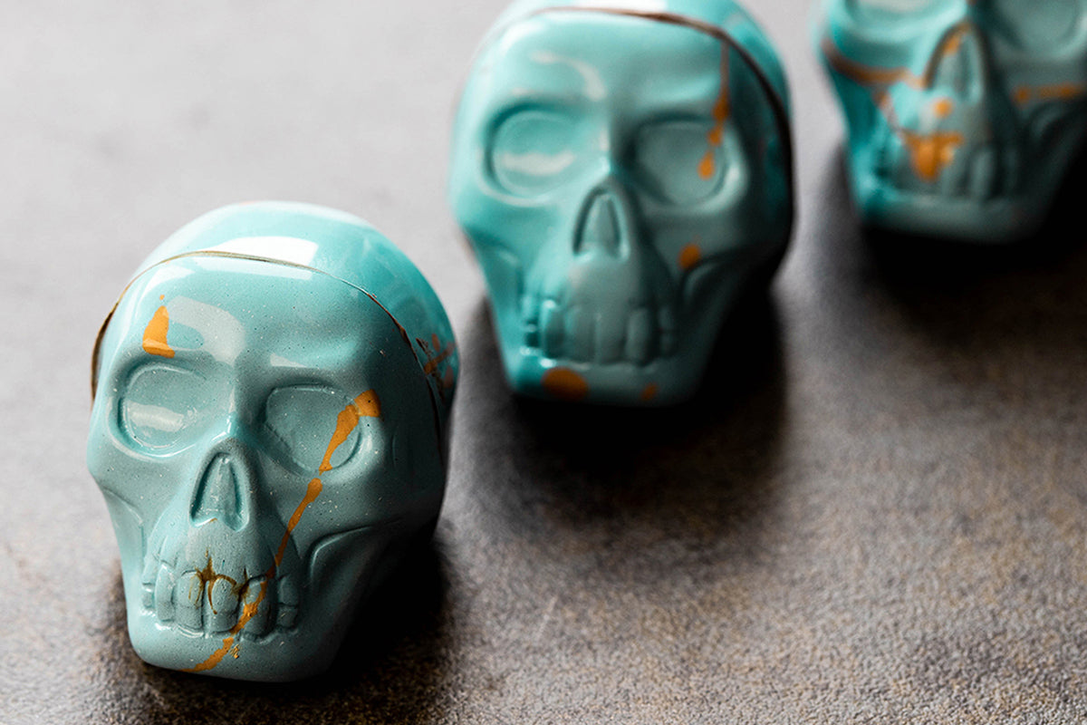 CW1666 - Chocolate World - Chocolate Skull Polycarbonate Mould