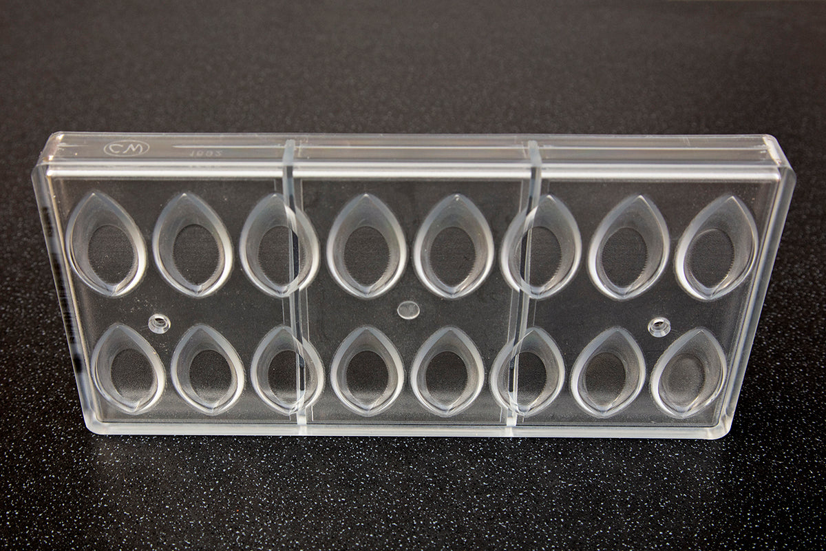 CW1692 - Chocolate World - Quenelle "Less Is More" Polycarbonate Mould