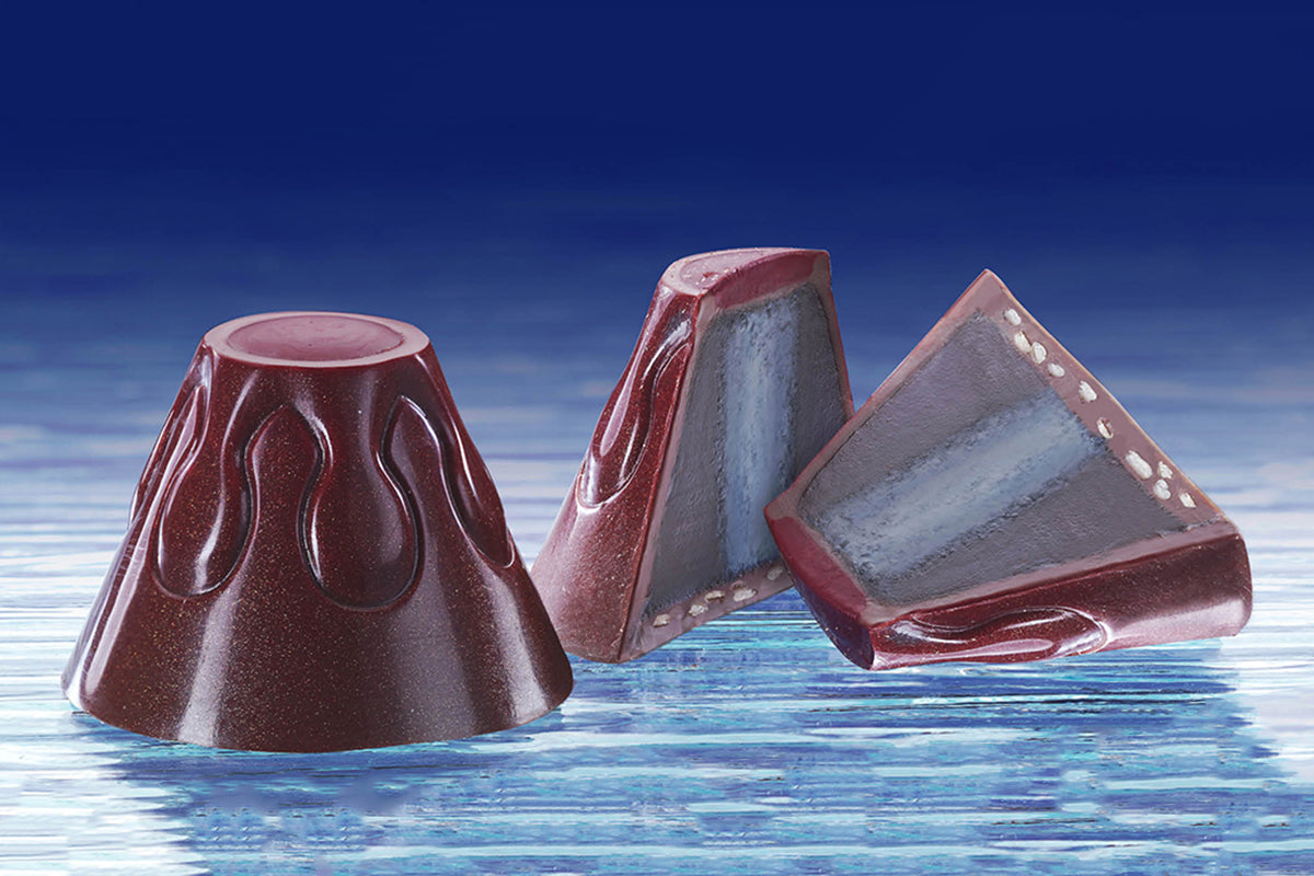 CW1738 - Chocolate World - Volcano By Louis Tanuhadi Polycarbonate Mould