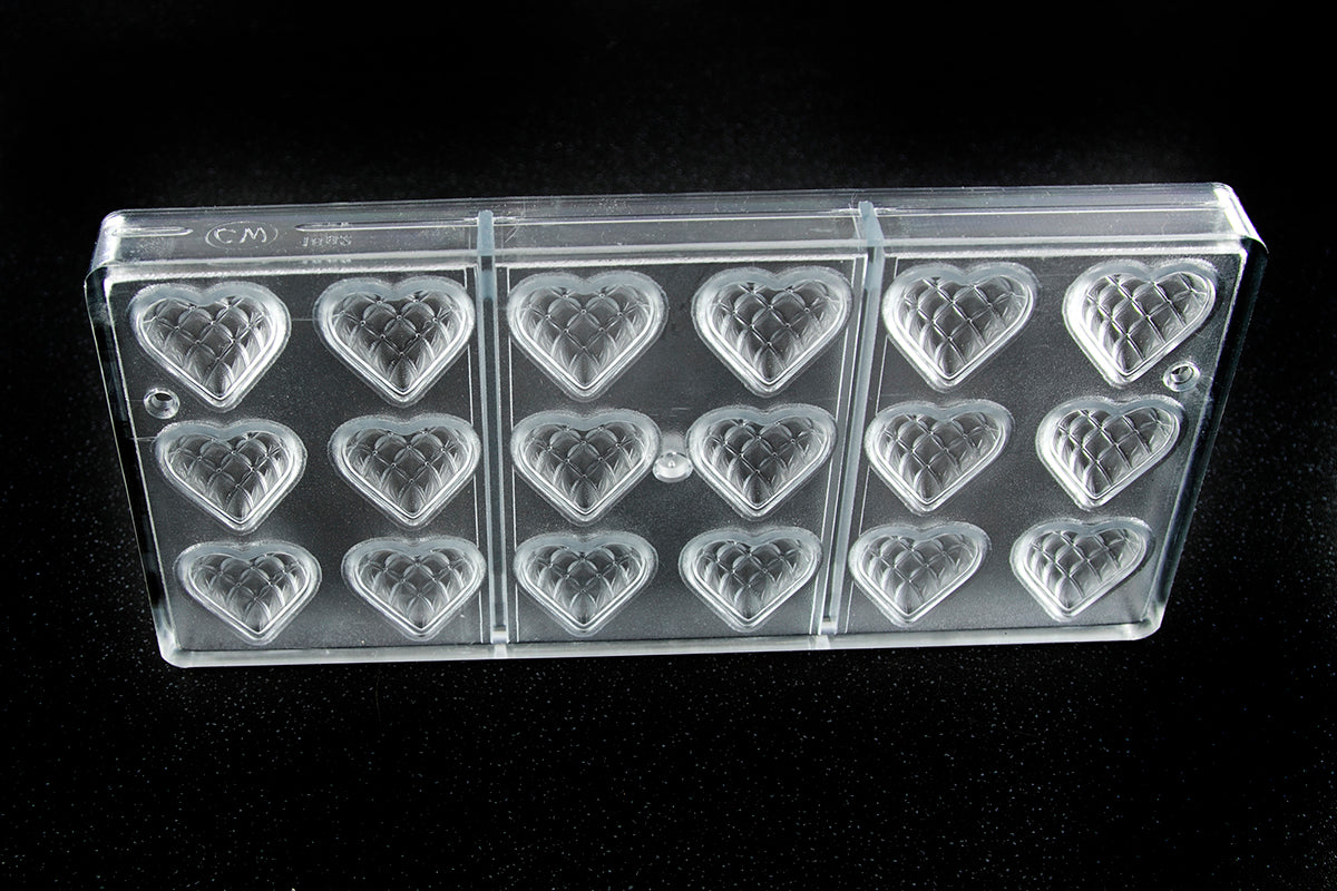 CW1892 - Chocolate World - Heart Chesterfield Polycarbonate Mould