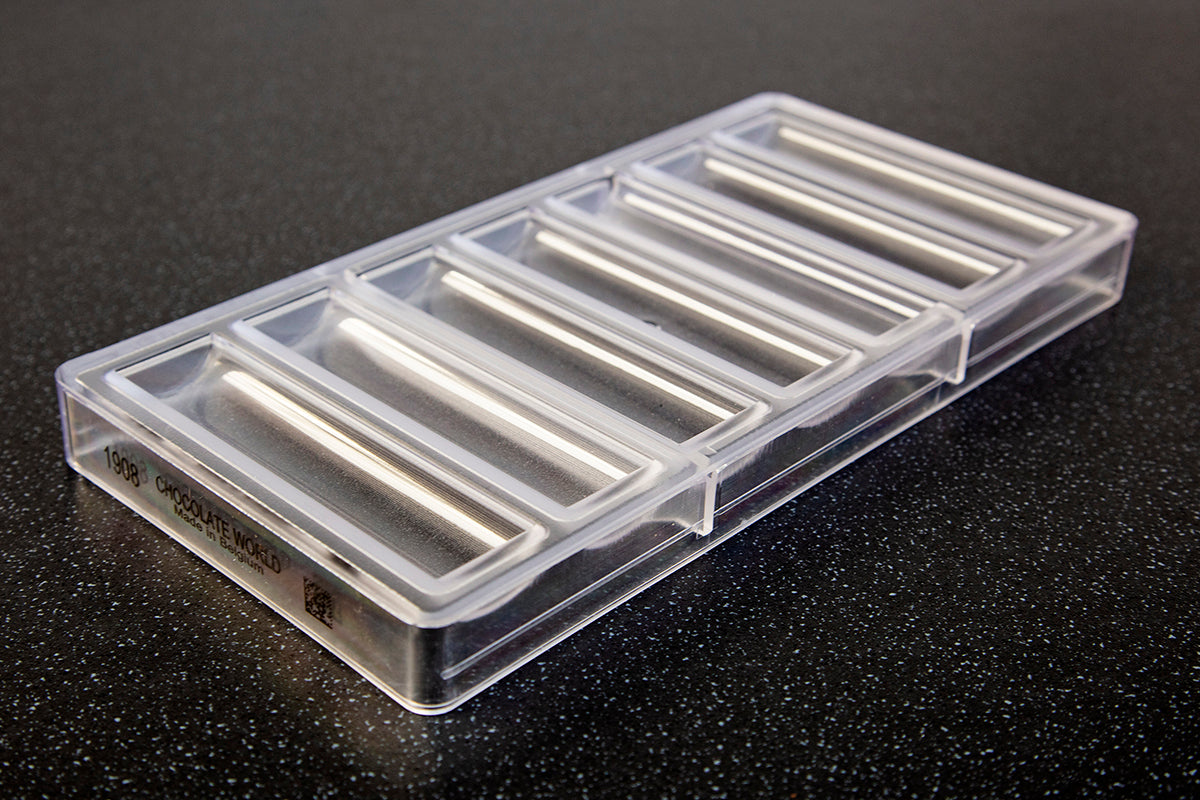CW1908 - Chocolate World - Chocolate Smooth Buche Polycarbonate Mould
