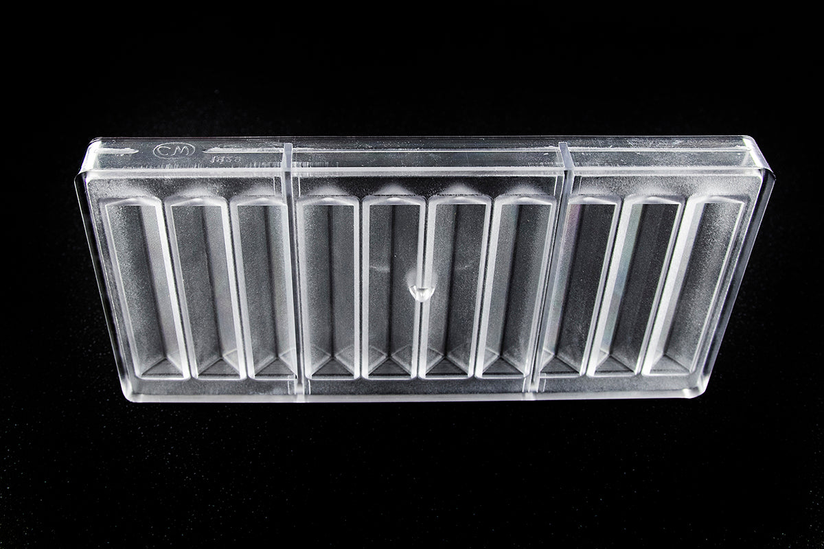 CW1929 - Chocolate World - Half Bar Juliana Badaró Polycarbonate Mould