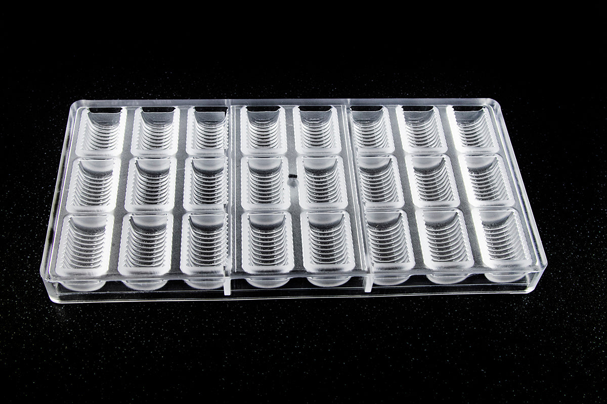 CW1963 - Chocolate World - Chocolate Pleated Buche Polycarbonate Mould