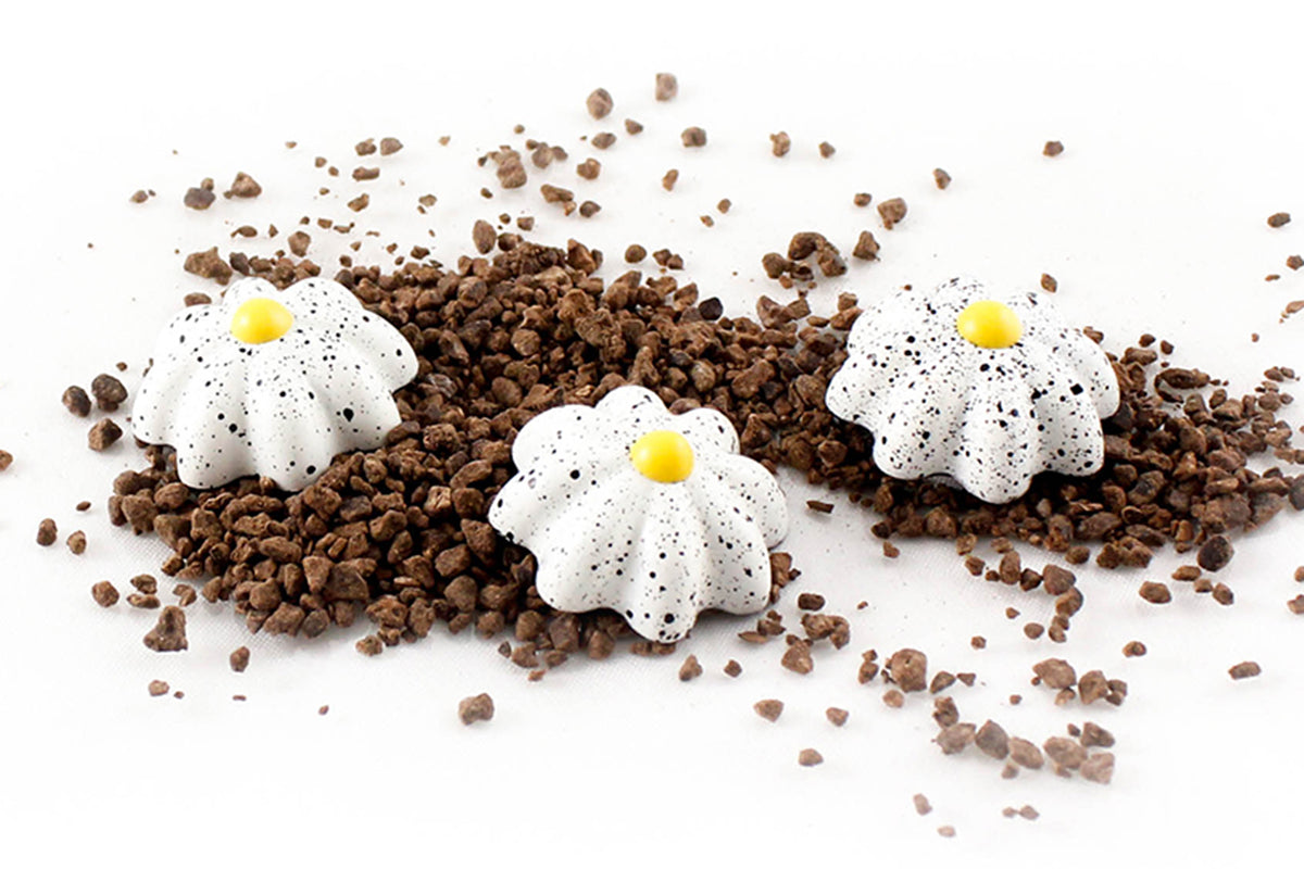 CW1971 - Chocolate World - Melo Cake Pleated Polycarbonate Mould